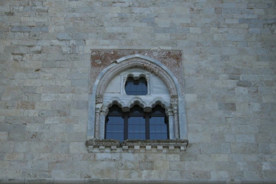 Фотография Замок Кастель-дель-Монте 13