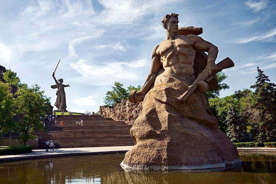 Волгоград памятники мамаев курган для гранитные памятники новосибирска s7