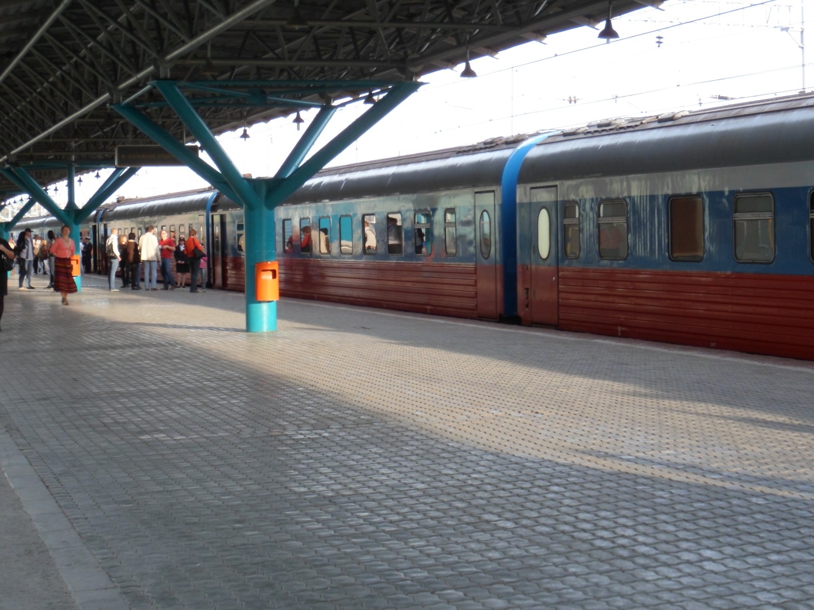 Туристический поезд выходного. Туристический поезд Москва-Лобня.